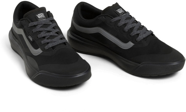 Vans Men Action Sports Surf Sneaker MTE Ultrarange 2.0 Rw 000D60