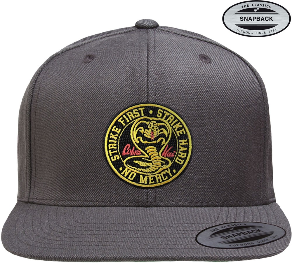 Cobra Kai Patch Premium Snapback Cap Dark-Grau - Herren / Unisex