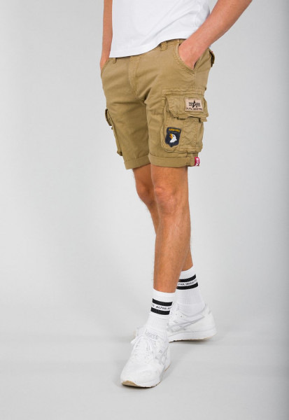 Alpha Industries Crew Short Patch Shorts / Hose Sand