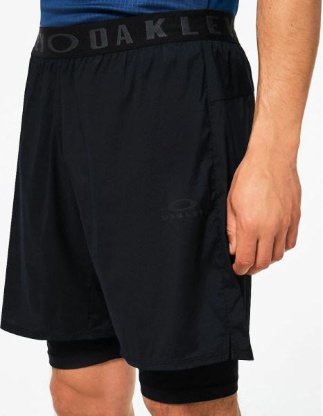 Oakley Fitness Artikel COMPRESSION SHORT 9 2.0 178735