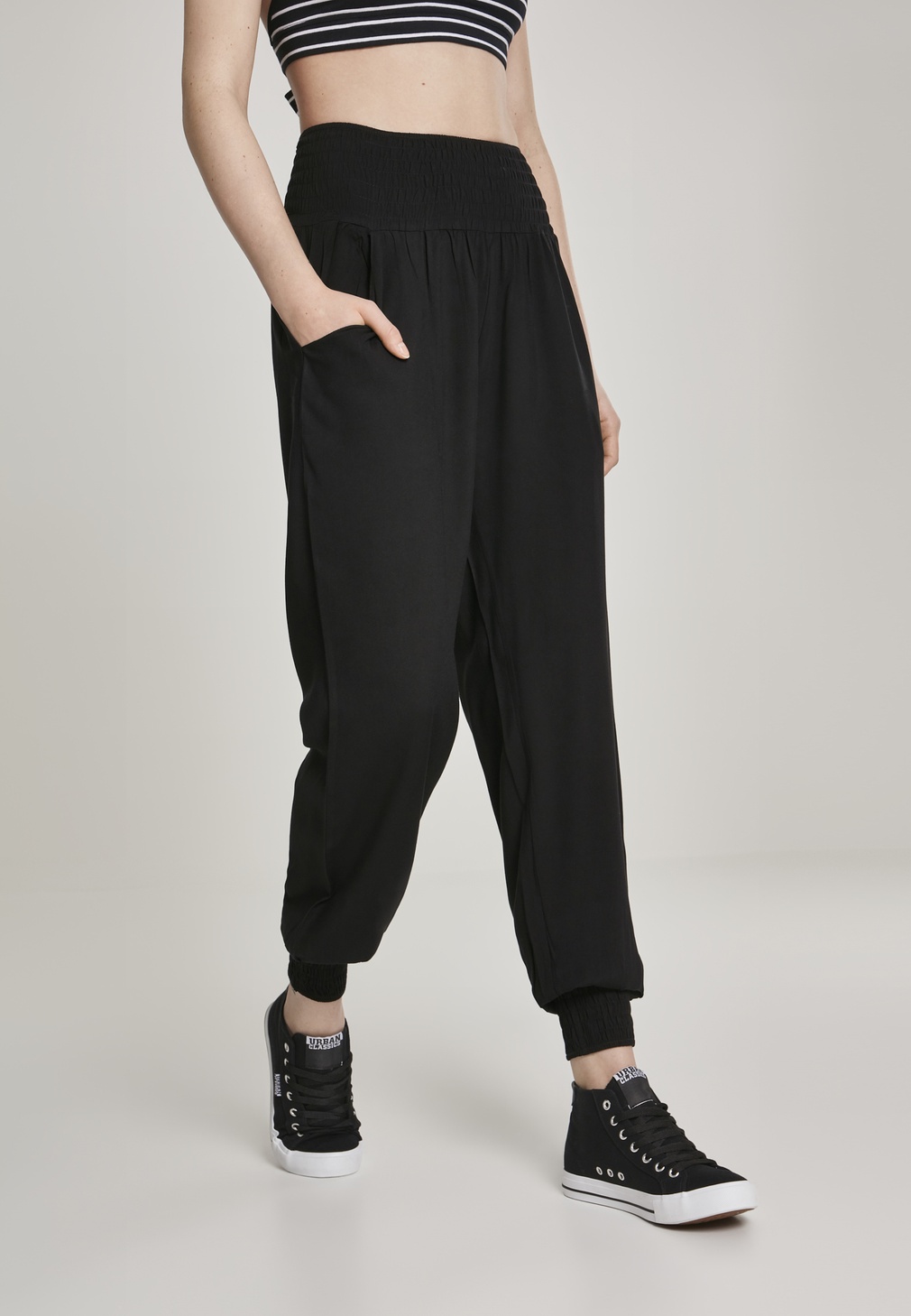 Urban Classics Damen Hose Ladies Sarong Pants Schwarz - Damen