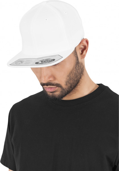 Flexfit Cap 110 Fitted Snapback White