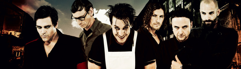 https://www.kustom-kult.de/media/image/f6/4c/19/Banner_Rammstein_1920x550px_1_800x800.jpg