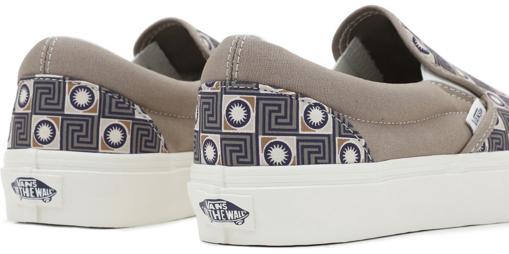 Vans Unisex Lifestyle Classic FTW Sneaker Ua Classic Slip On Geo Trek Olive Shoes Men Lifestyle kustom kult