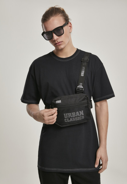 Urban Classics T-Shirt Urban Classics Chest Bag Black